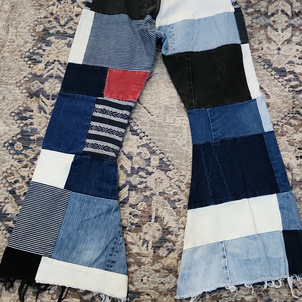 Patchwork Flare Jeans - Picture 5 of 6